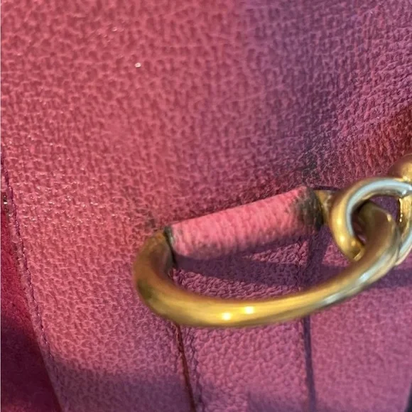 Gucci Fuchsia Suede Shoulder Bag - Picture 8 of 12